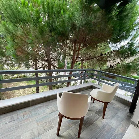 Villa Happy, Lura 3 - First On The Upper Row Durrës